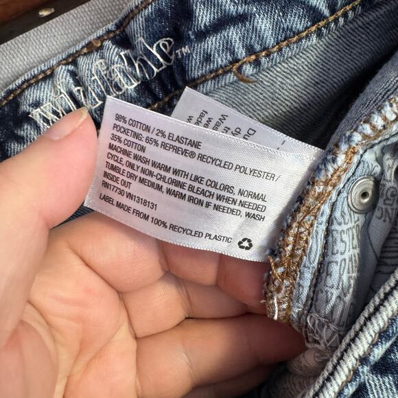 Wild Fable Size 8 / 29R Blue High Rise Denim Shorts Rolled Hem Casual - Picture 6 of 9